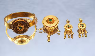 Au souprava Biedermeier