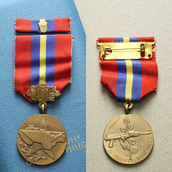 Vyznamenání Za zásluhy o Lidové milice, II. třída, VM.54-II, stužkas miniaturou, pů