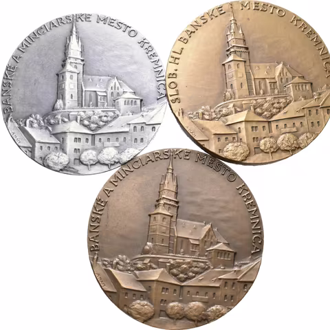 AE Medaile b.l. - Svobodné město Kremnica. Postř. bronz a bronz, jednostranné a
