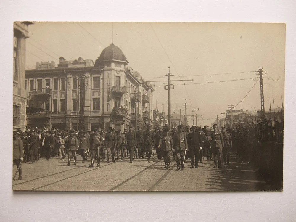 Rusko, Vladivostok, přehlídka vojska — 1