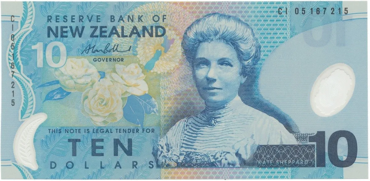 Nový Zéland, 10 Dollars 2005-2007, plastová, P.186b