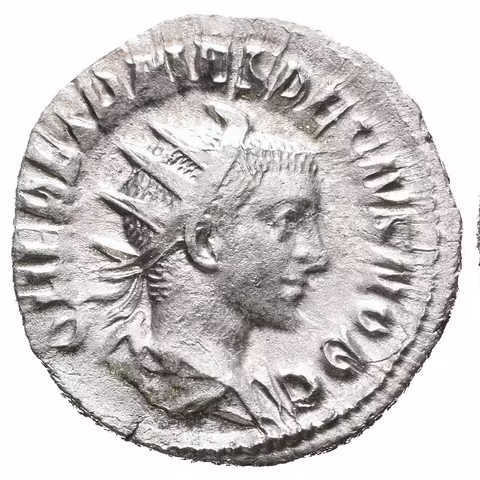 Antoninian, Rv: PIETAS AVGVSTORVM, aspergillum, simpulum, konvice, štít