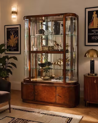 Luxusní Art Deco vitrína