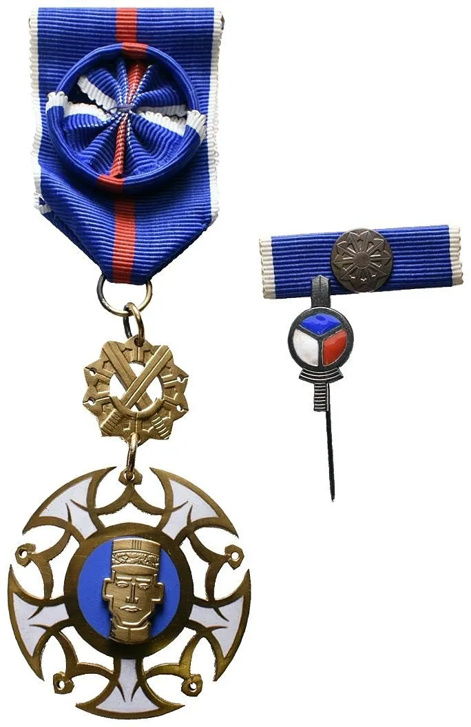 Česká a Slovenská federativní republika — 1