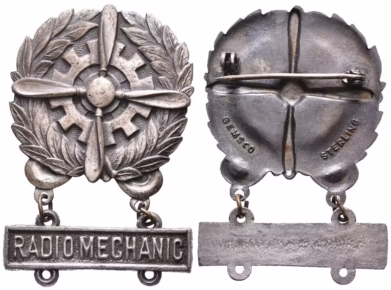 USA, Stříbrný Odznak leteckého mechanika