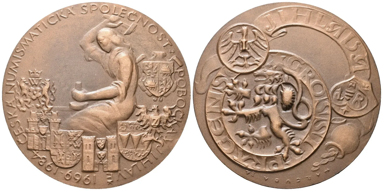 AE Medaile 1984 (J. Harcuba) - 15. výročí ČNS Jihlava. Patin. bronz 64 mm — 1