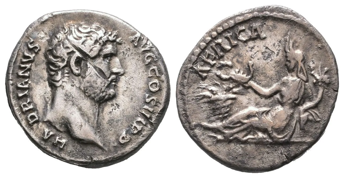 Denár, 134 - 138, Rv: AFRICA, sedící Africa se sloní kůží na hlavě zleva se opírá — 1