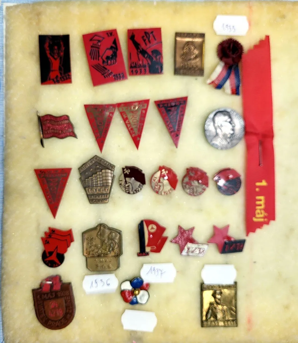 Sbírky, loty, partie — 1