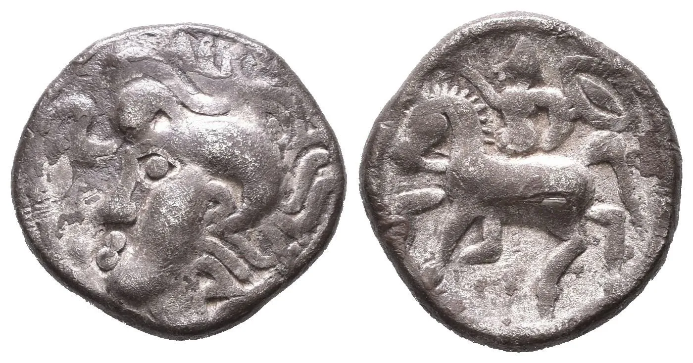 Drachma, typ Lysimachoskopf, Silně stylizovaná hlava zleva s dlouhými vlasy — 1