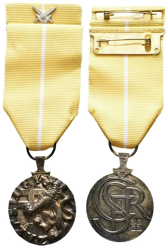 Česká a Slovenská federativní republika — 1