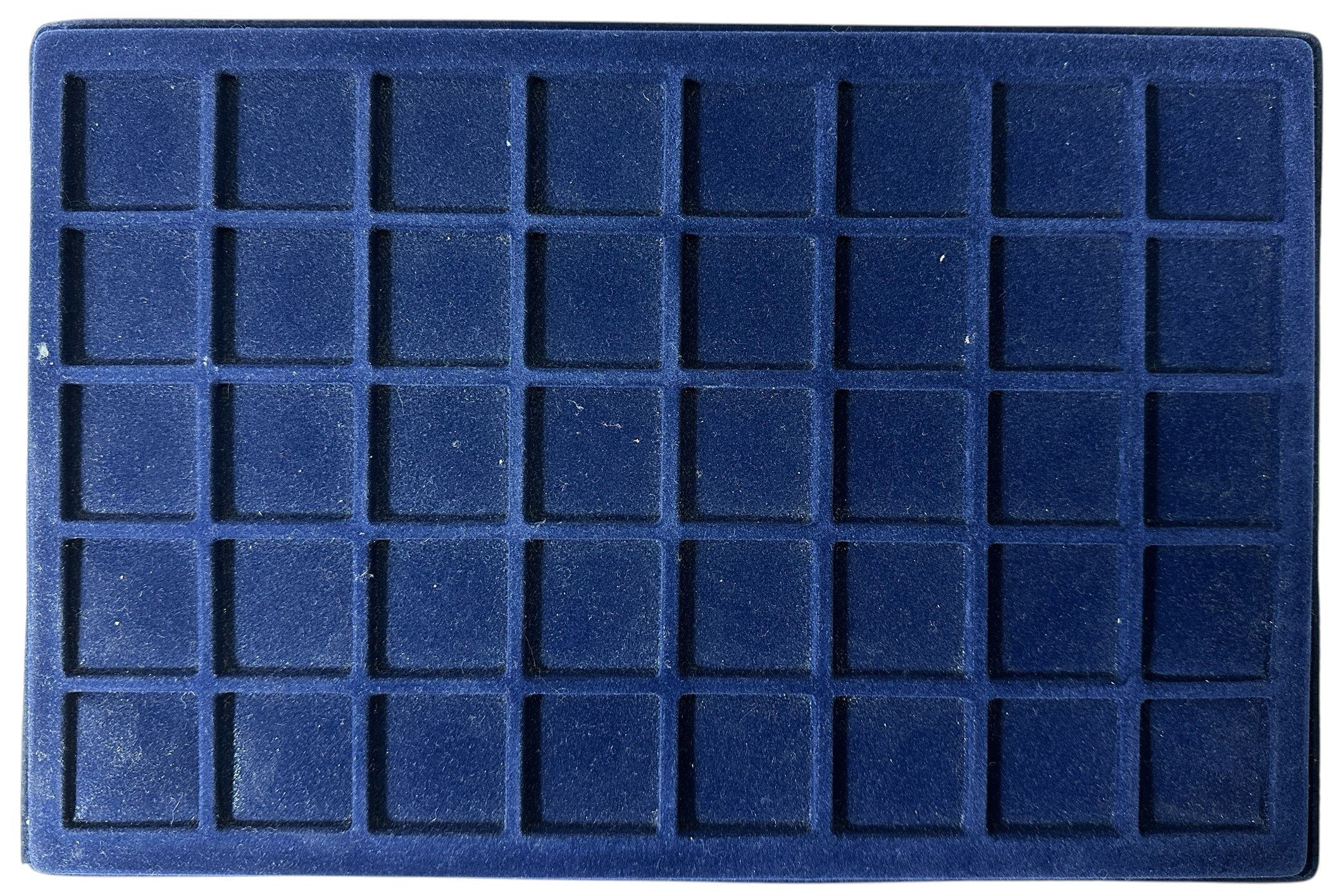 Použité - Plato 34x34 mm -5 x 8 - Modré