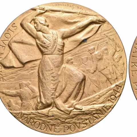 AE Medaile b.l. - Na památku Slovenského národního povstání. Pozlac. bronz 70 mm
