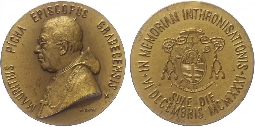 Hradec Králové, biskupství, Mořic Pícha, 1931 - 1941 — 1