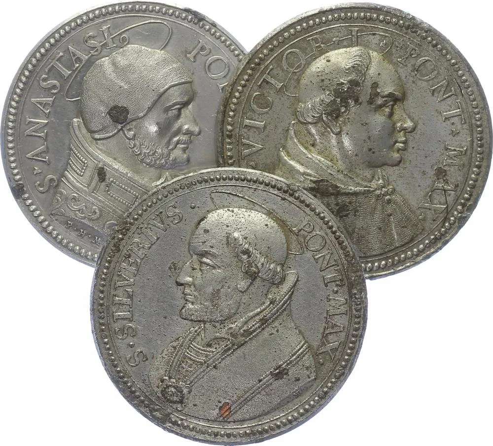 Vatikán - životopisné medaile, cca 18. století — 1