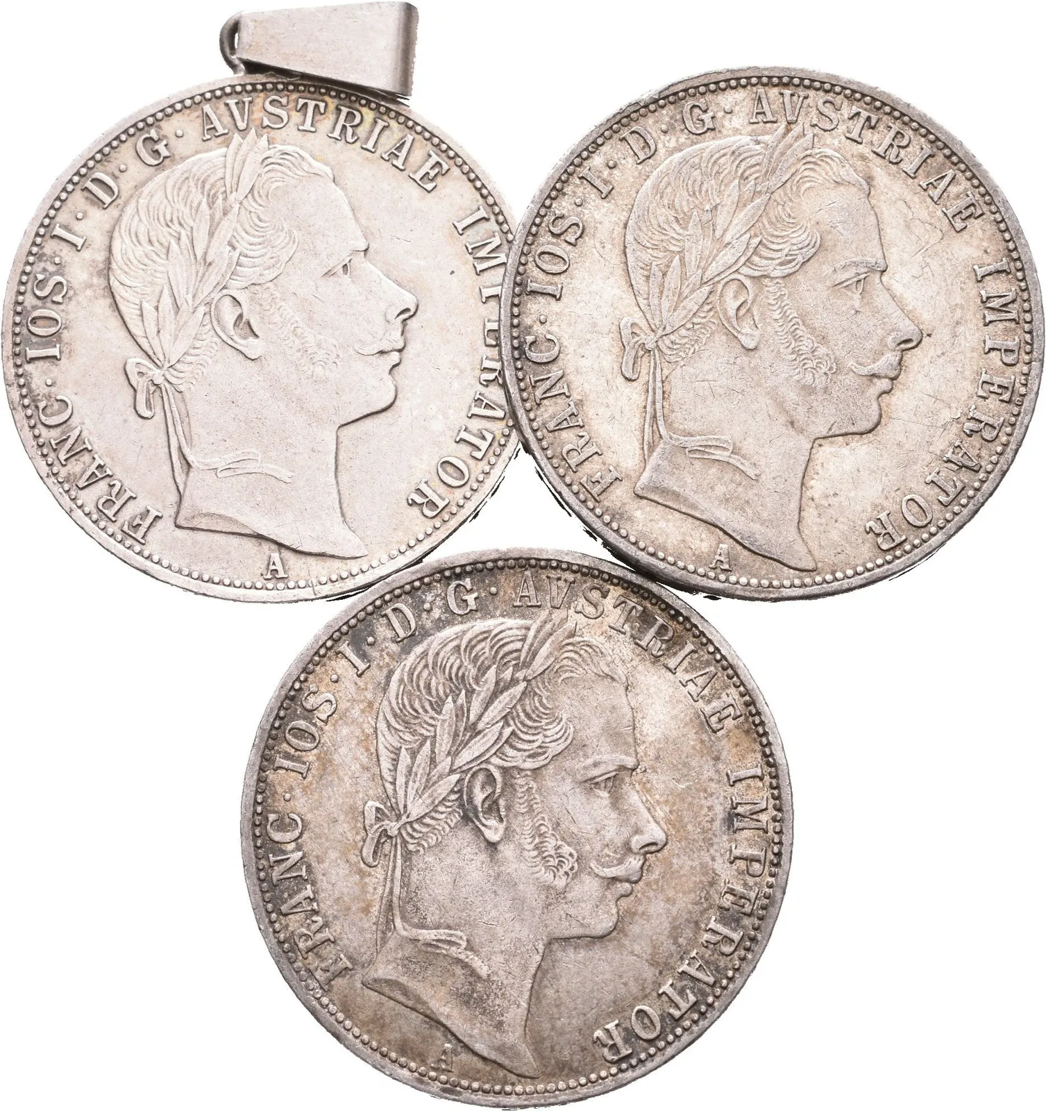 Zlatník 1860 A, 1x ouško, patina, rysky a hranky_3 ks — 1
