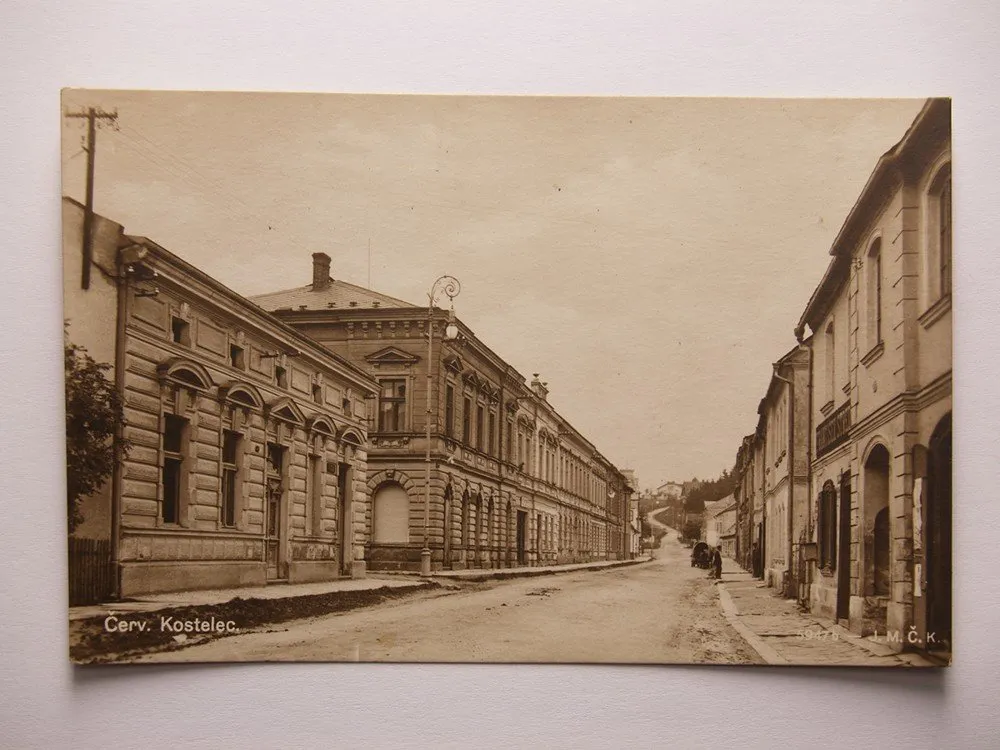 Východní Čechy,  Červený Kostelec, okr. Náchod — 1