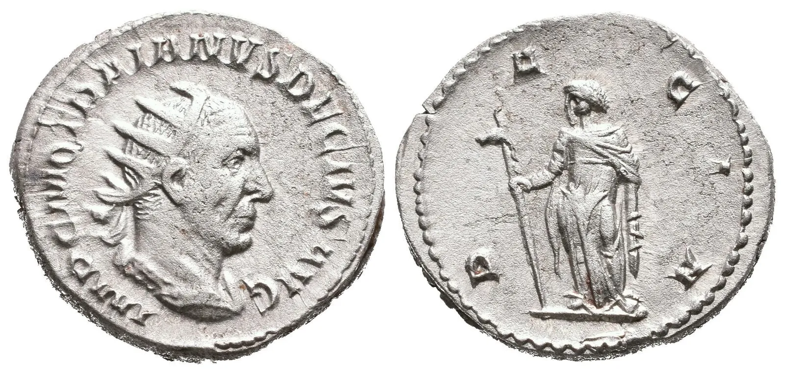 Antoninian, 249 - 251, Rv: DACIA, stojící Dacia zleva drží dlouhou hůl zakončenou — 1