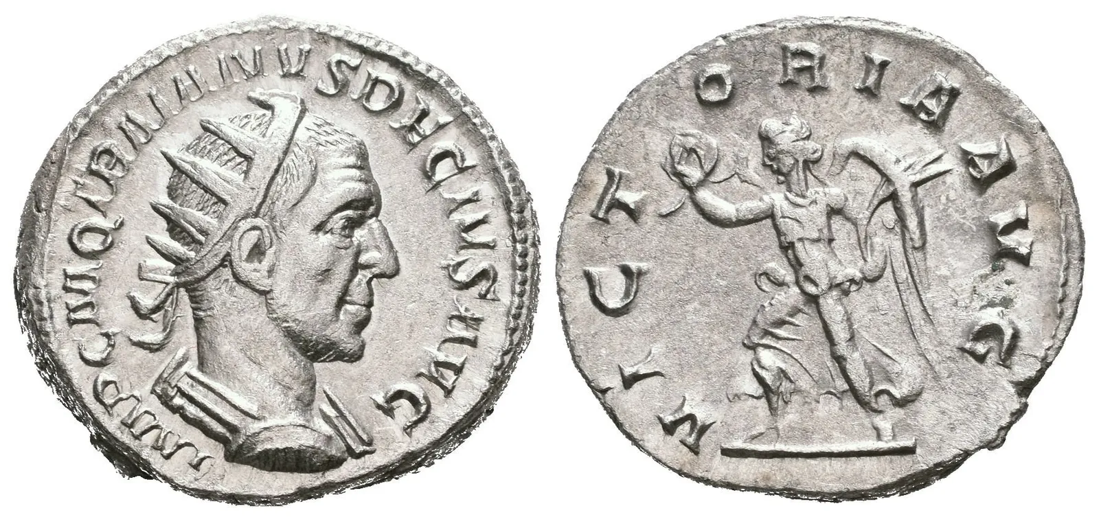 Antoninian, 249 - 251, Rv: VICTORIA AVG, kráčející Victoria doleva drží věnec a palmu, — 1