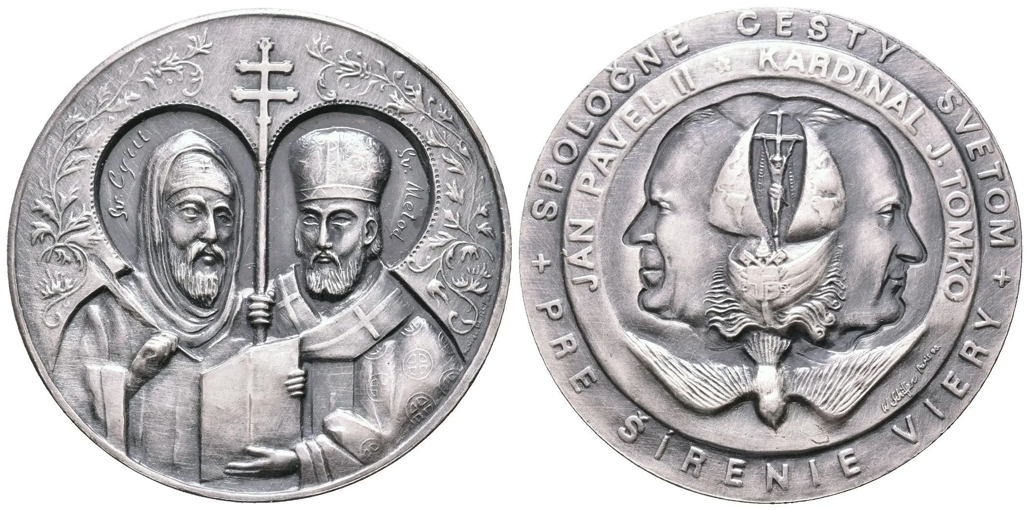AE Medaile 1990 - Jan Pavel II. a kardinál J.Tomko, věrozvěstové Cyril a — 1
