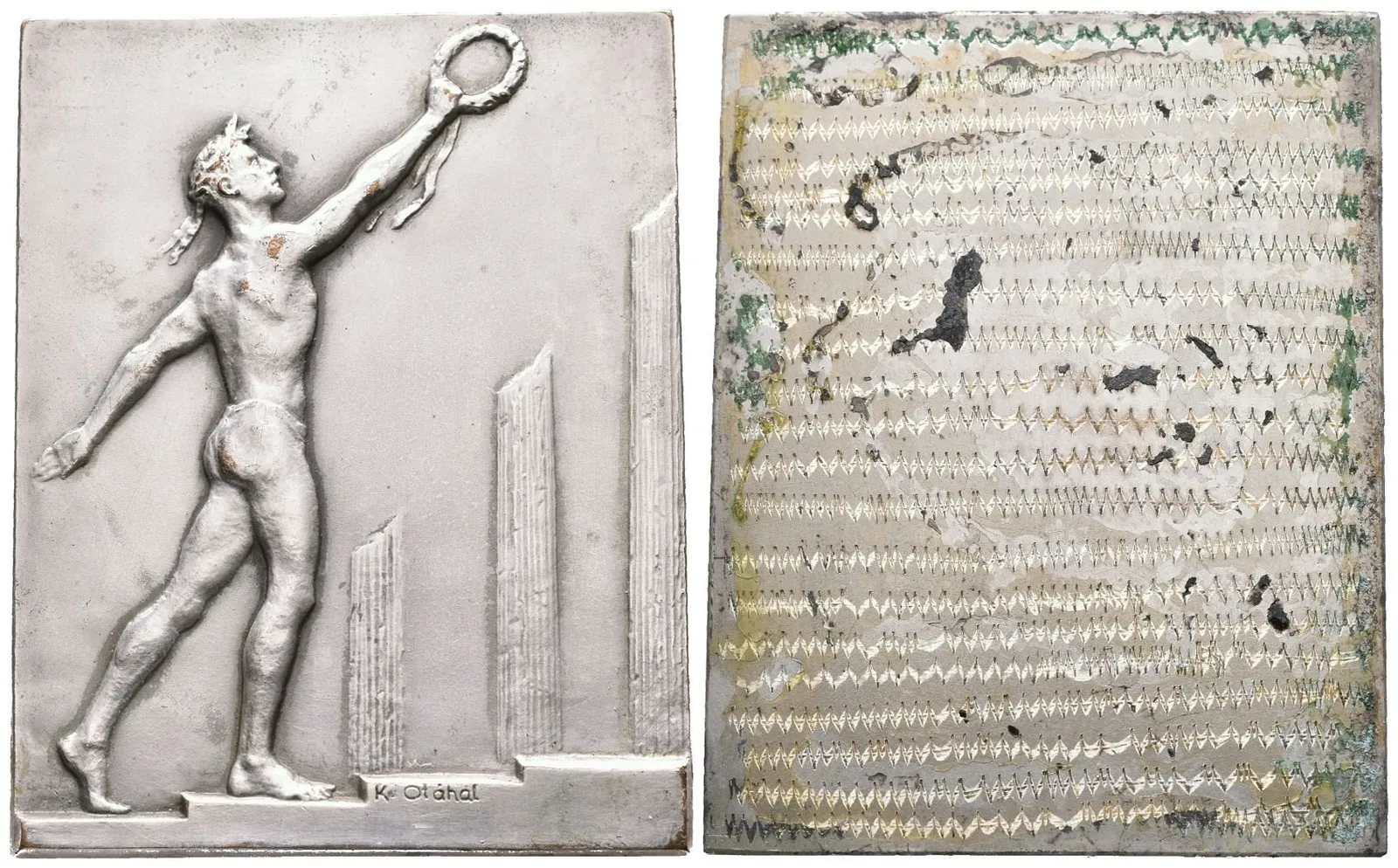 AE Plaketa b.l. - Sportovec s vavřinovým věncem. Postř. bronz, — 1