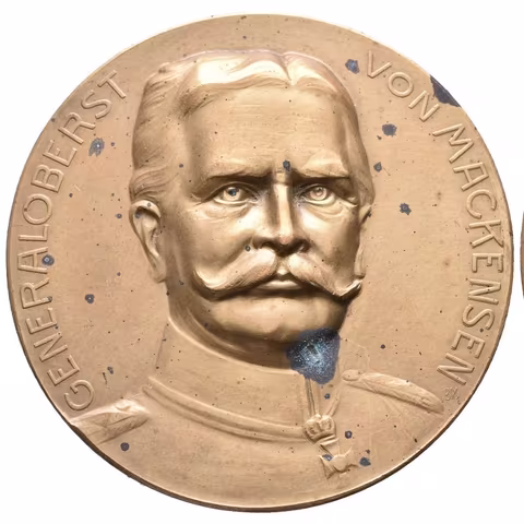 AE Medaile 1915 (B. H. Mayer) - August von Mackensen. Bronz 60 mm, oxidační tečky