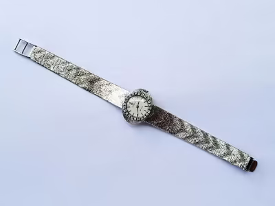 ZLATÉ DÁMSKÉ HODINKY OMEGA DE VILLE S DIAMANTY 0. 48 CT.