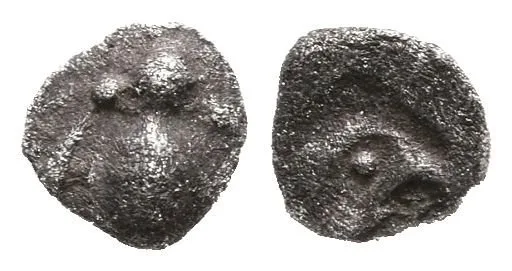 Tetartemorion, 500 - 420 př. Kr., Včela s roztaženými křídly / Hlava orla vpravo v — 1