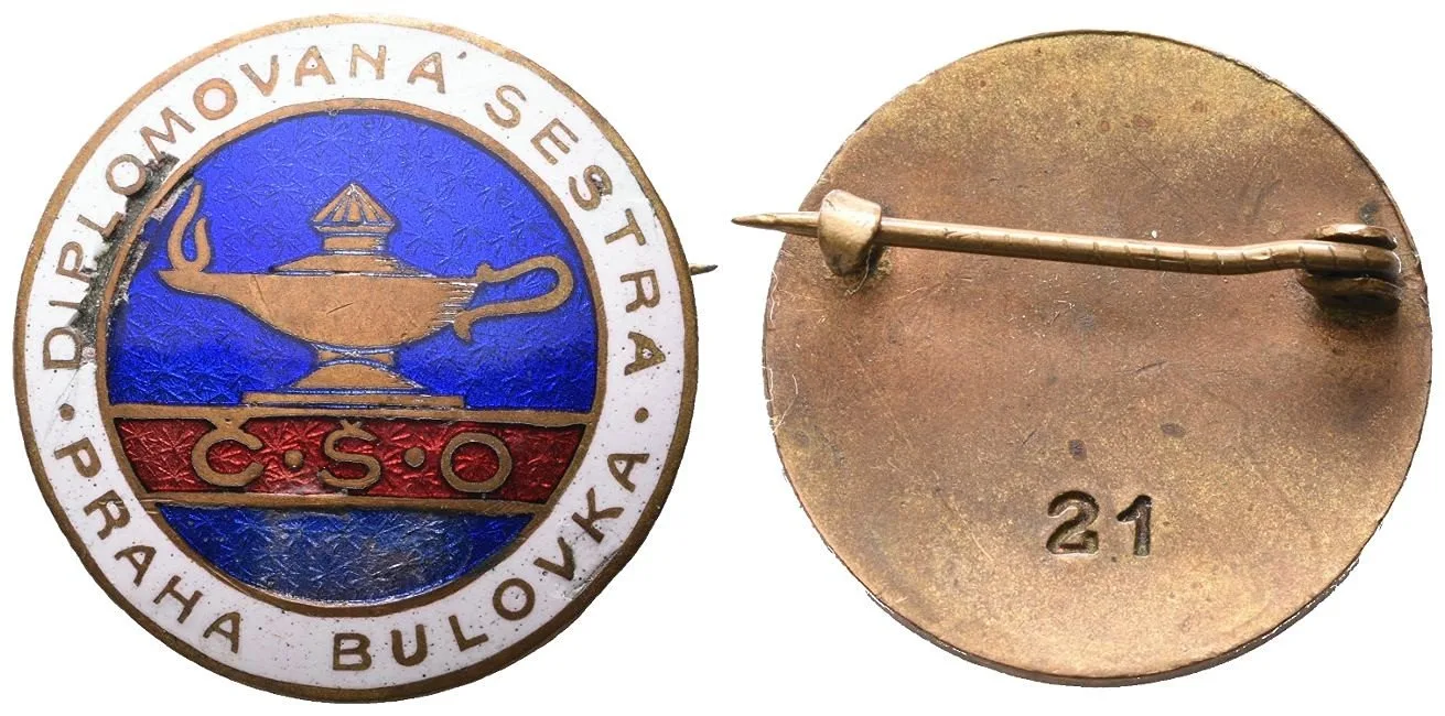 Červený kříž, zdravotnictví — 1