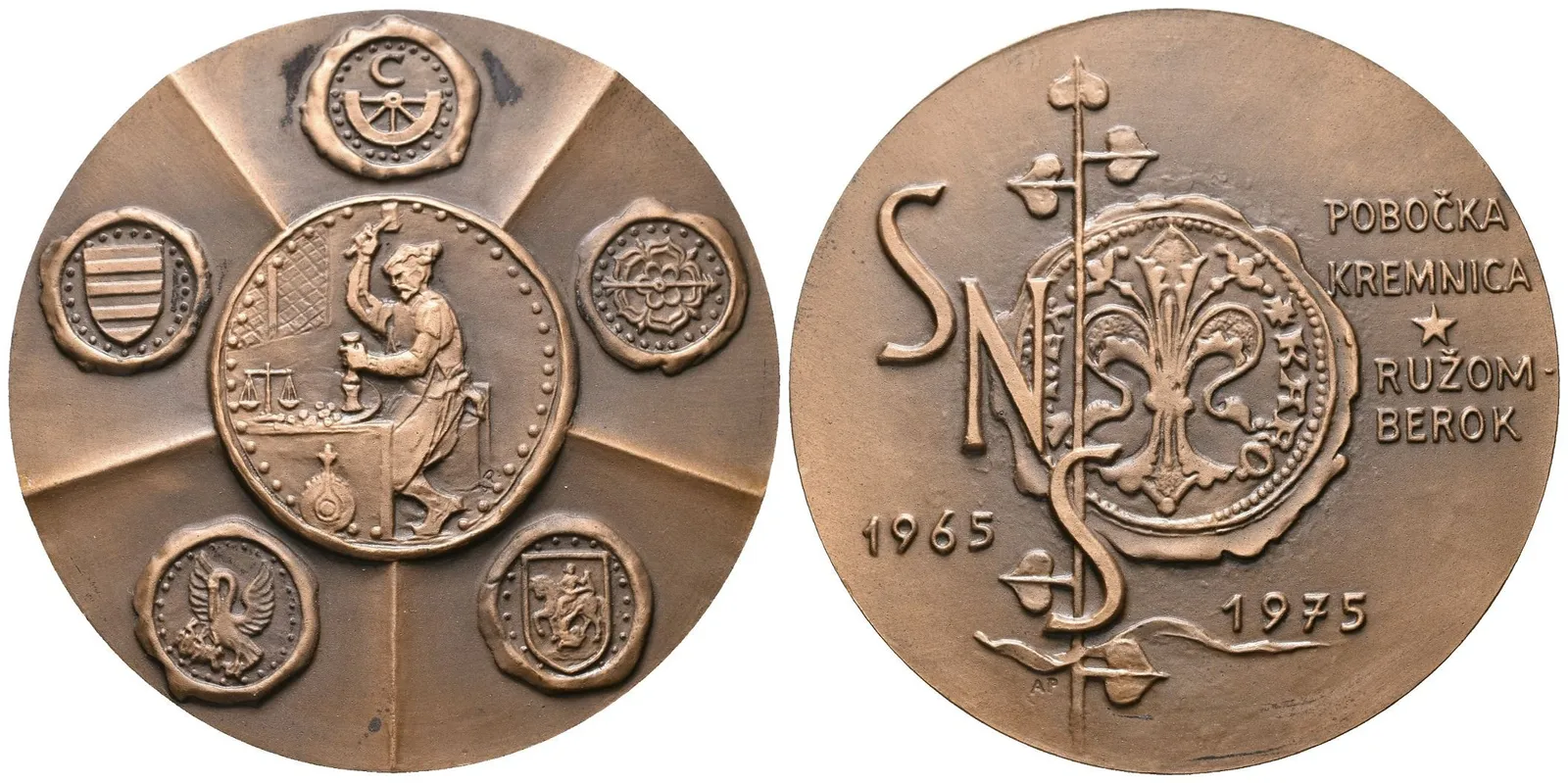 AE Medaile 1975 - K 10. výročí pobočky SNS Kremnica-Ružomberok. — 1