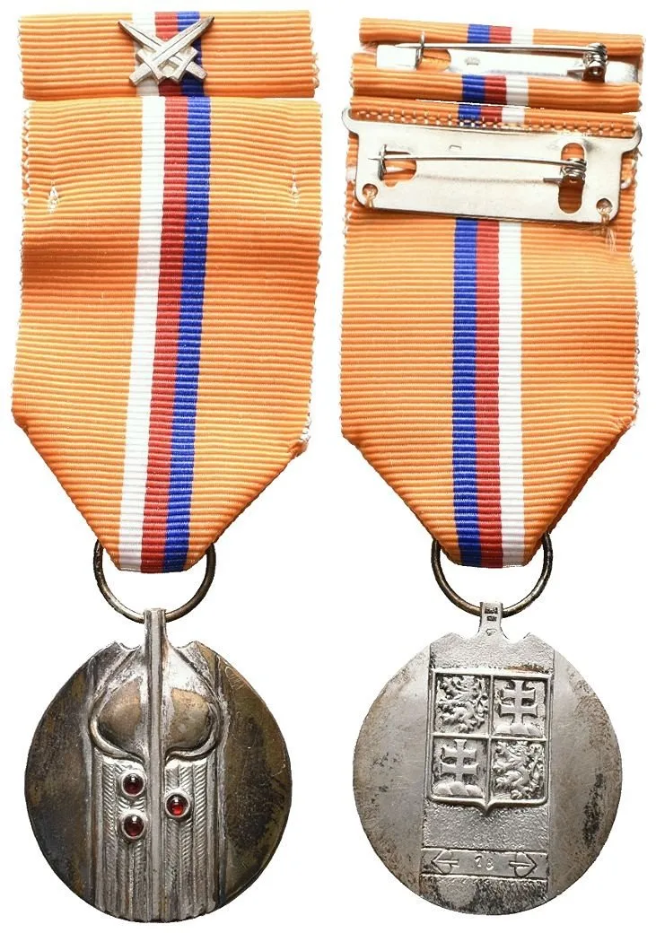 Česká a Slovenská federativní republika — 1