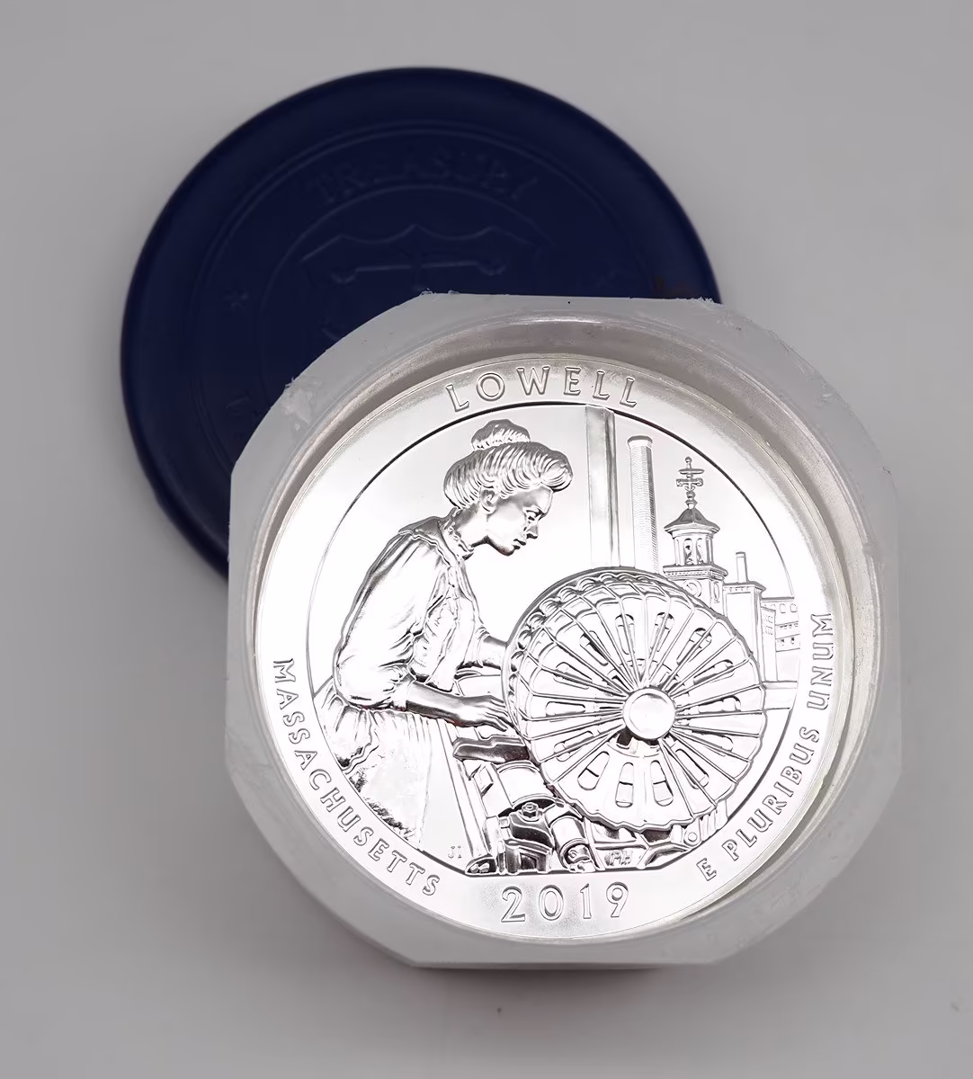 Ag soubor pamětních medailí Lower, 5oz, 2019 8 ks! v originálním tubusu