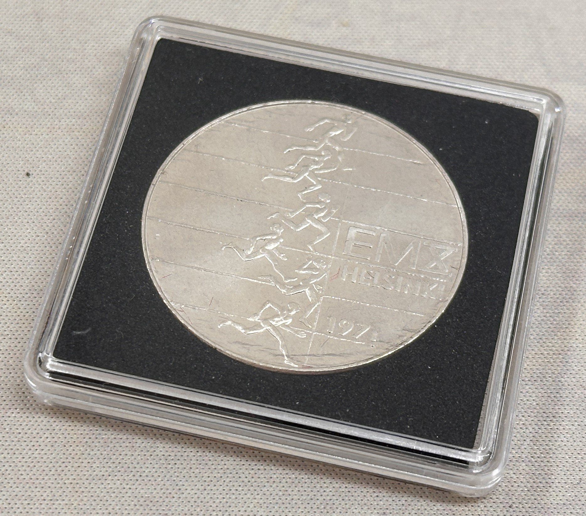 34 mm - Plastová kapsle/bublinka na mince QUADRUM - 1 kus