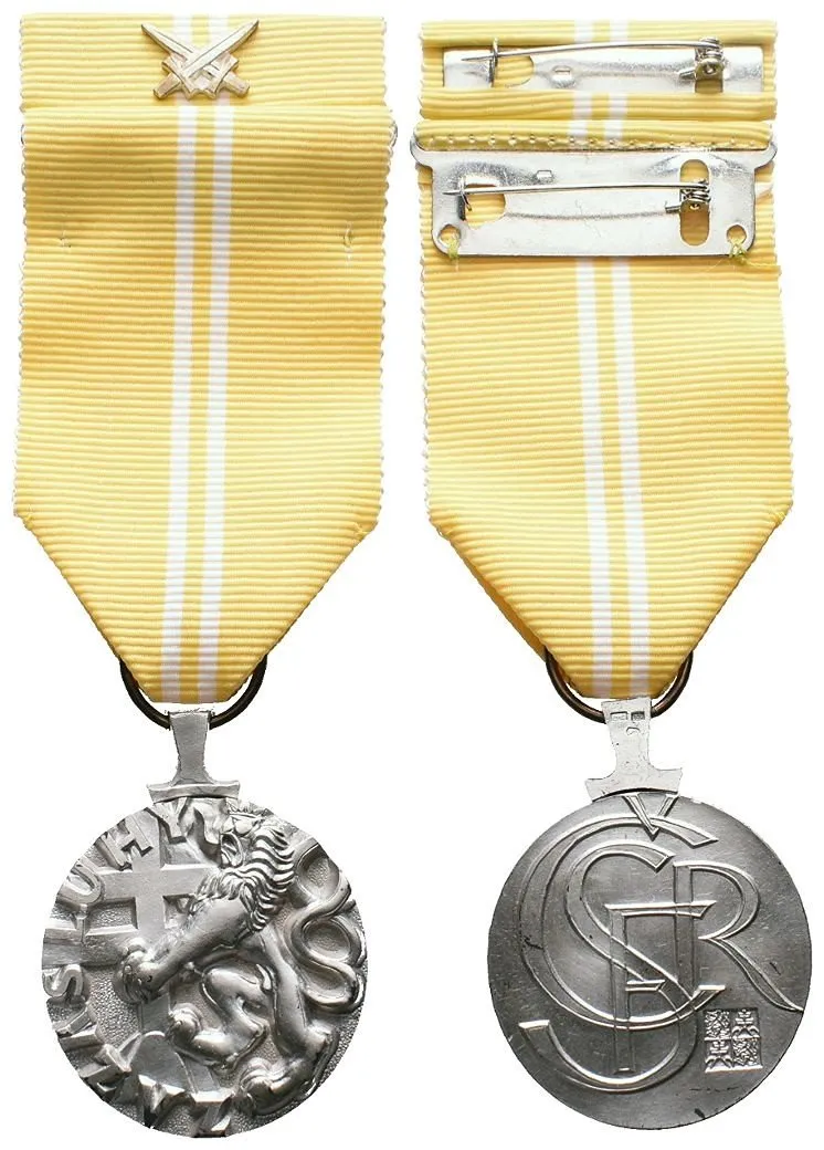 Česká a Slovenská federativní republika — 1