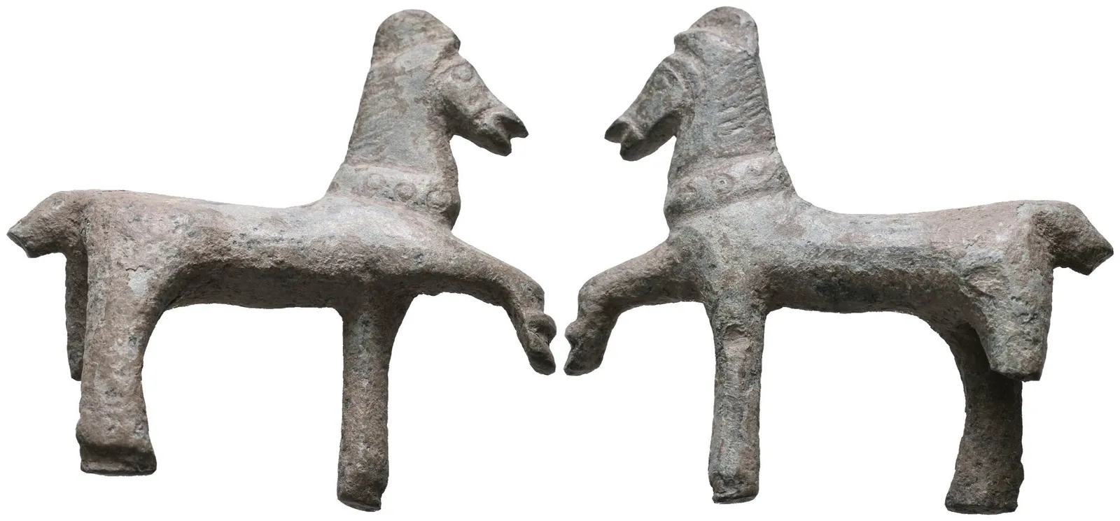 AE Soška "Thrackého koně", období 3. století př. Kr., zobrazuje koně jdoucího vpravo, — 1