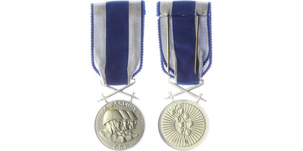 Československá vojenská medaile Za zásluhy, stříbrná medaile, Praha 1945 - 1947
