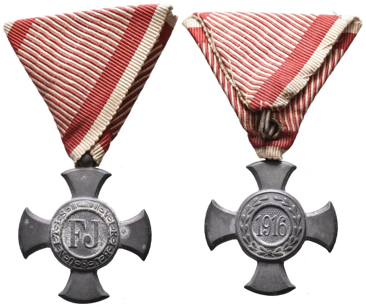 Záslužný kříž, železný na vojenské stuze