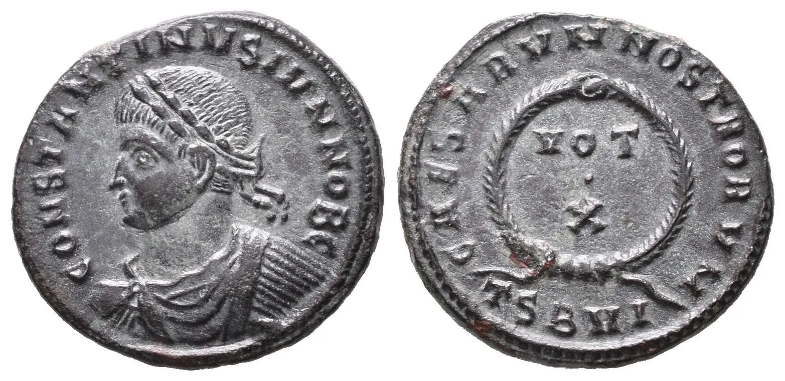 AE 3, Thessalonika, 320 - 321, Rv: CAESARVM NOSTRORVM, ve věnci nápis — 1