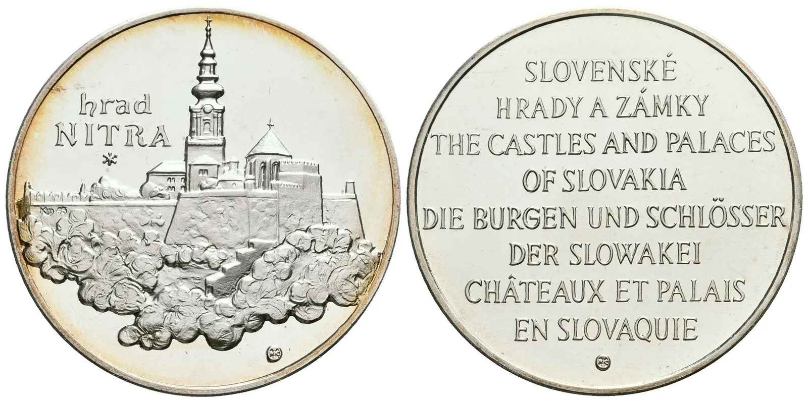 AR Medaile b.l. - Hrad Nitra, ze série Slovenské hrady a zámky. — 1