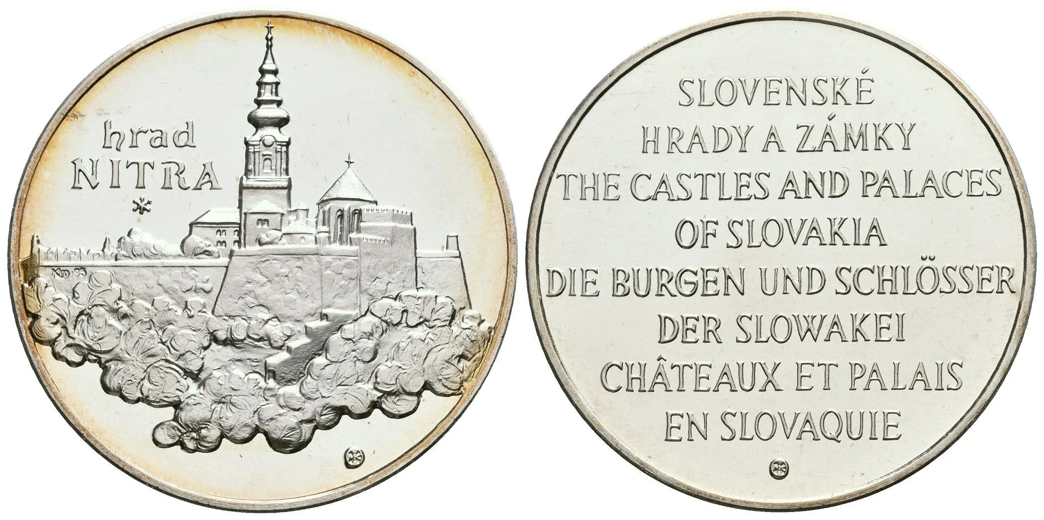 AR Medaile b.l. - Hrad Nitra, ze série Slovenské hrady a zámky. — 1