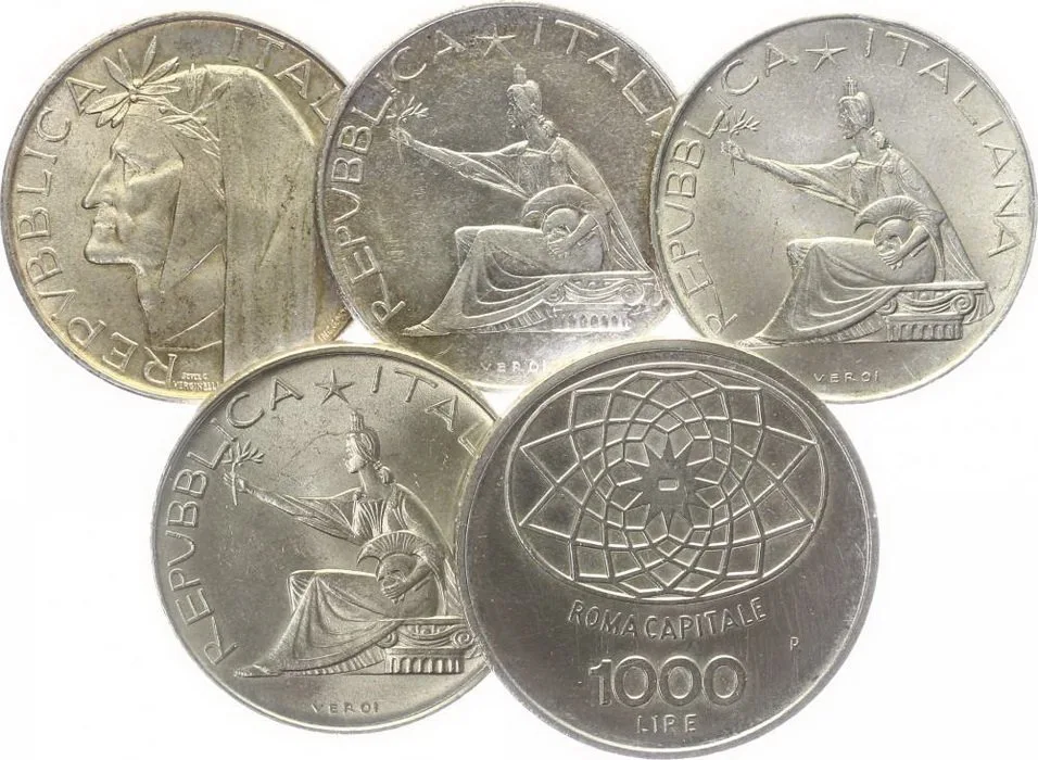 Itálie, republika od r. 1946 — 1