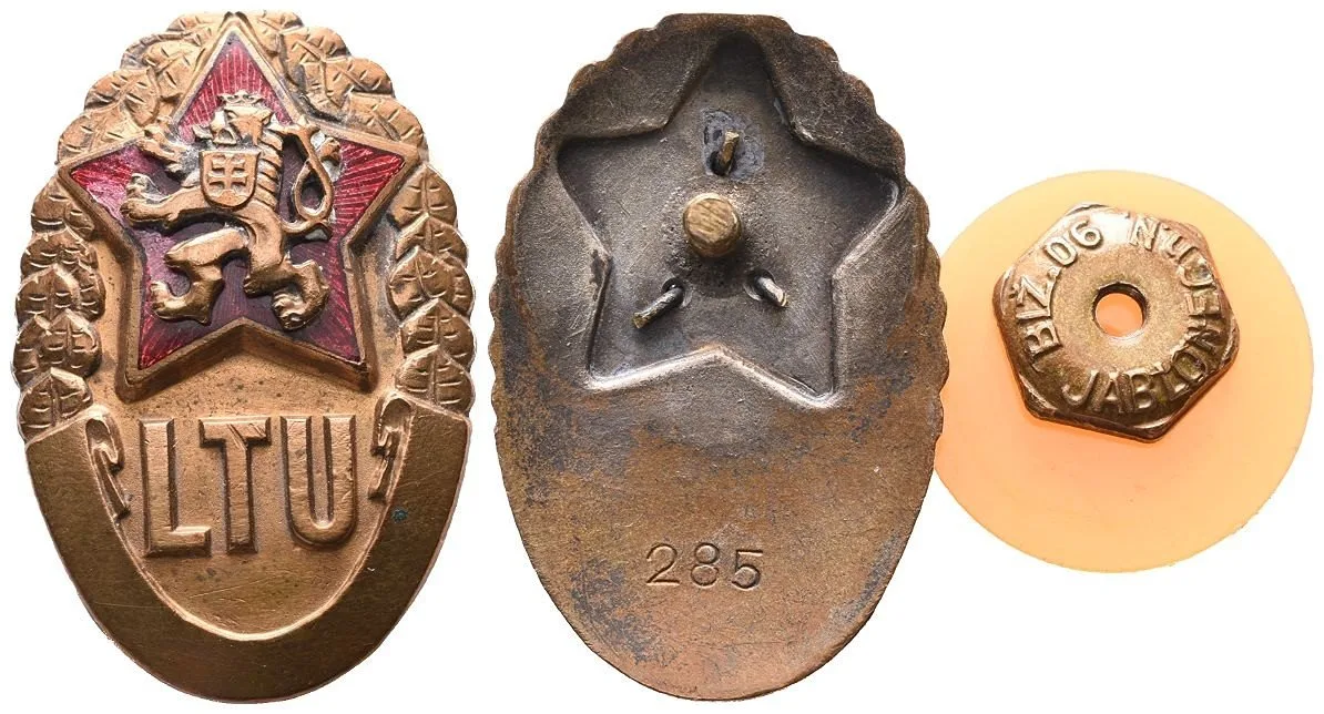 Československo - odznaky vojenských škol — 1