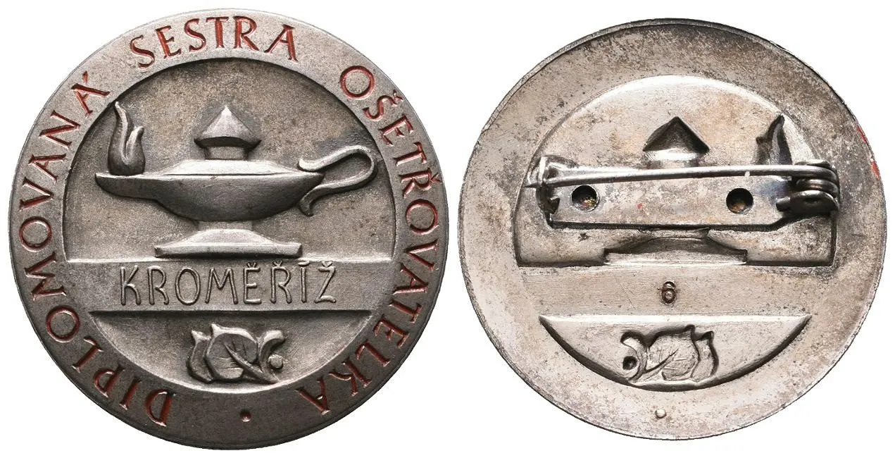 Červený kříž, zdravotnictví — 1