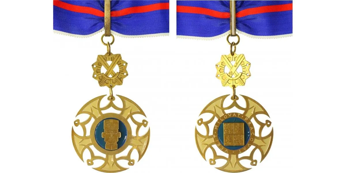 Česká a Slovenská federativní republika — 1