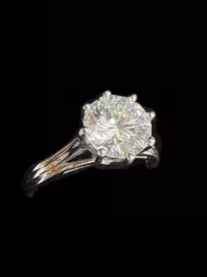 Platinový prsten s investičním diamantem, 1,51 ct, VVS2, G