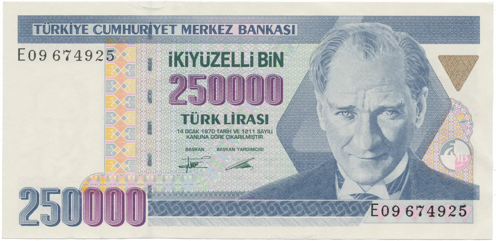 Turecko, 250.000 Lira (1992), P.207