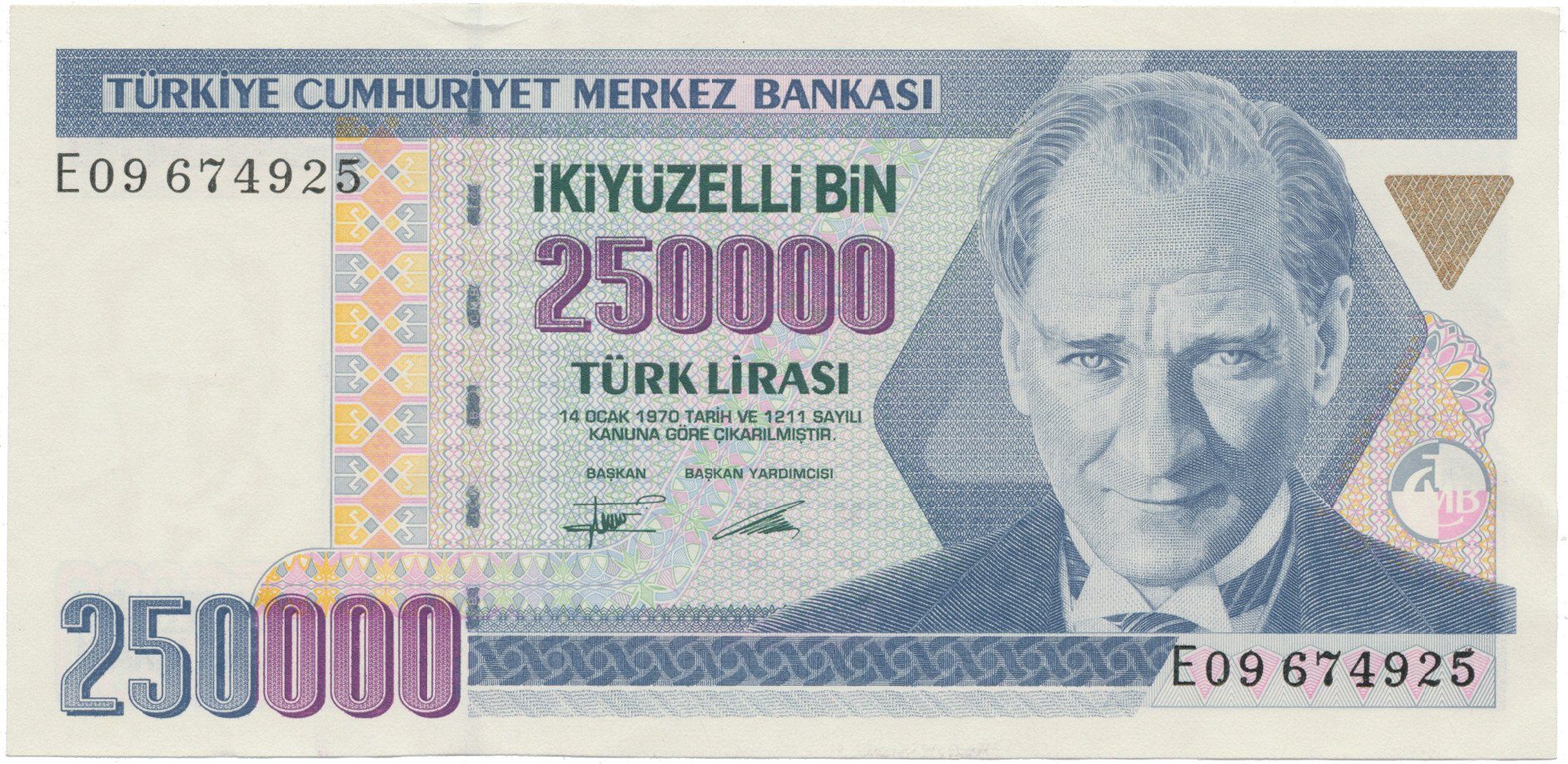 Turecko, 250.000 Lira (1992), P.207