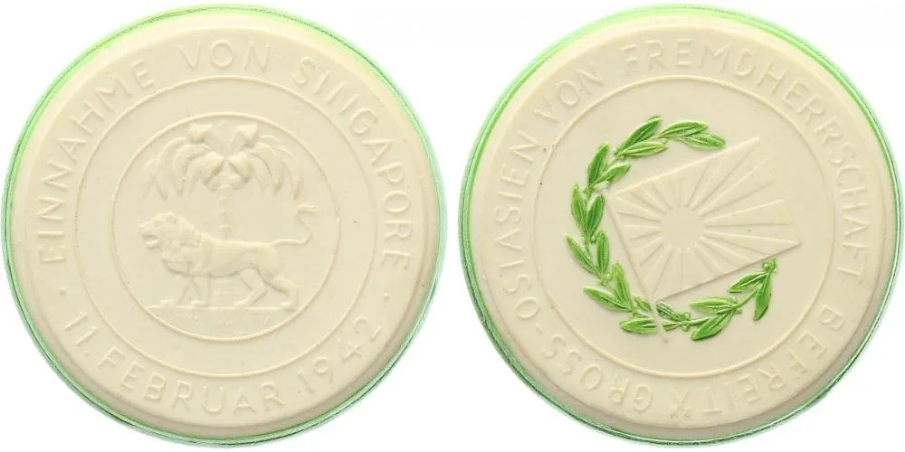 Německo, pamětní porcelánové medaile — 1