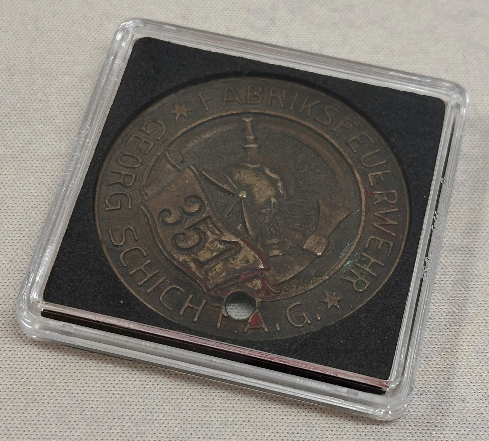 41 mm - Plastová kapsle/bublinka na mince QUADRUM - 1 kus