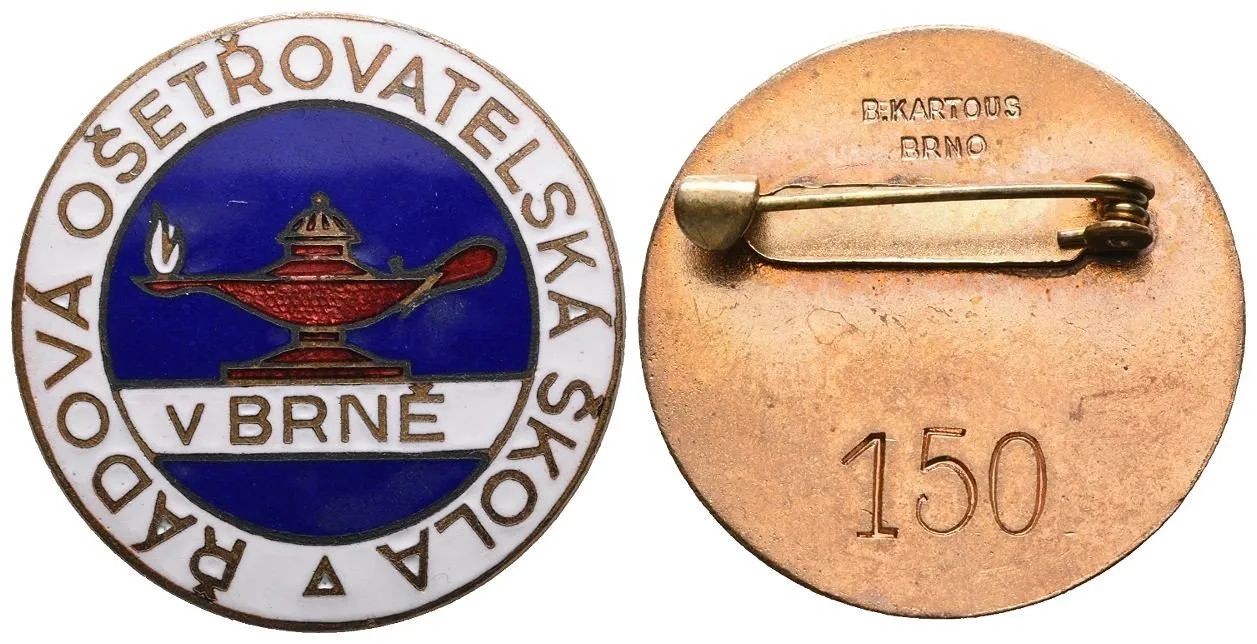 Červený kříž, zdravotnictví — 1