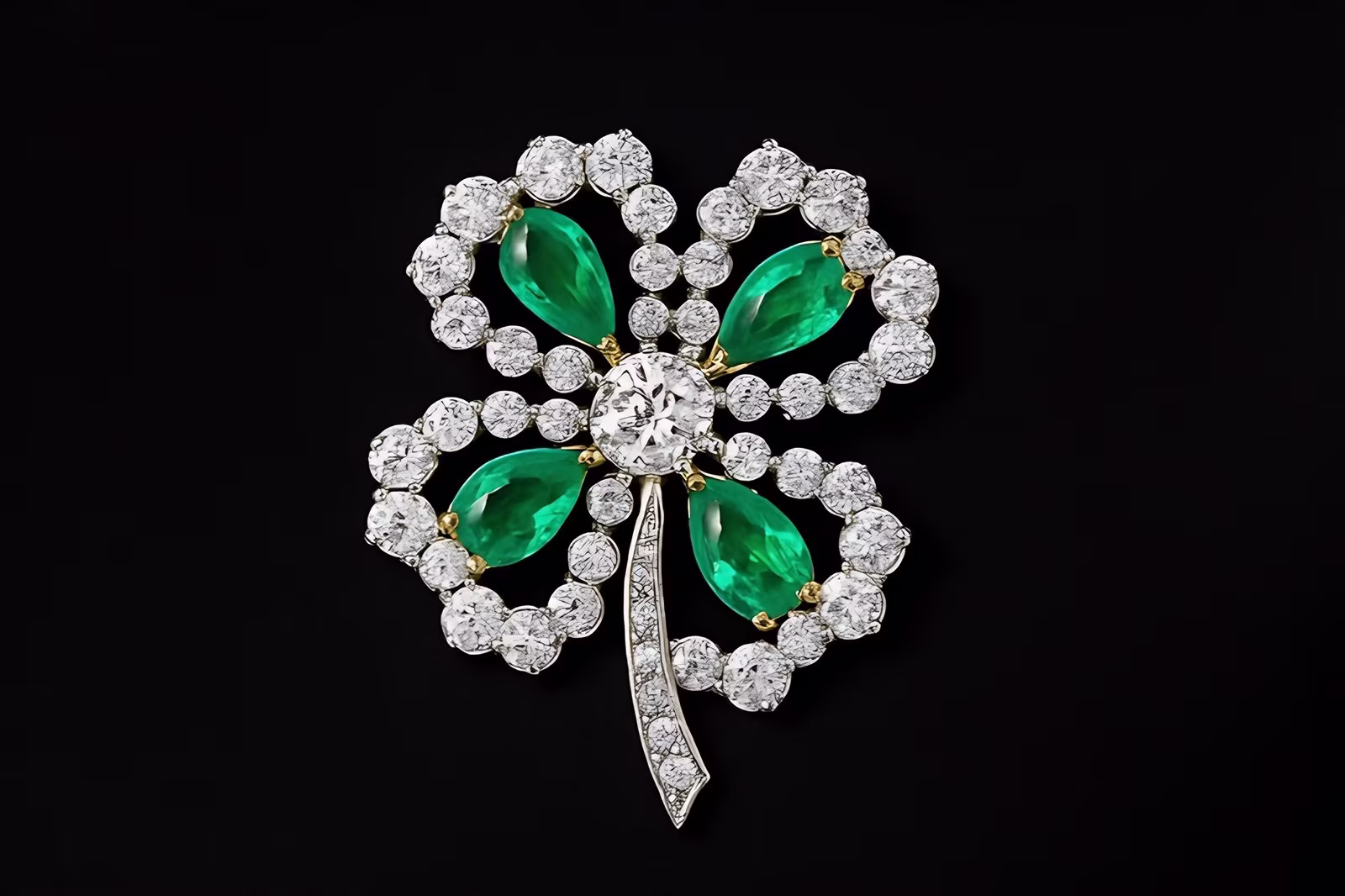 Luxusní briliantová brož se smaragdy 3.12ct, certifikát ČGL